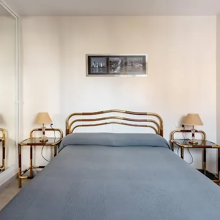 Apartamento Amplio Con Vistas Al Mar Y Piscina En *