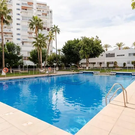 Apartment Amplio Con Vistas Al Mar Y Piscina En